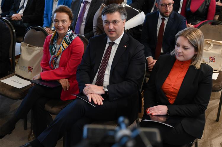 Slika /slike/Foto vijesti 2022/Prvih 20 UZPNM (1).jpg